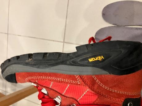 Turisticke topanky vibram olang, olang,35