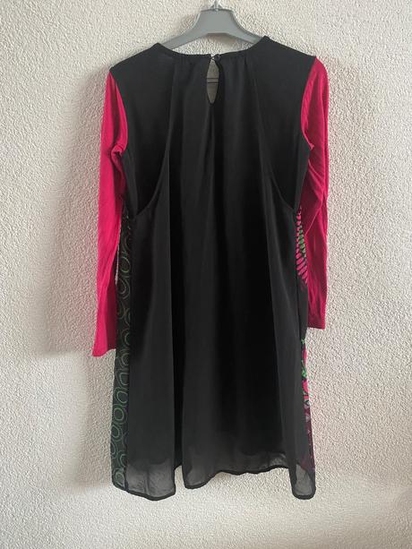 Dievcenske saty desigual, desigual,152