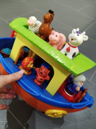 Noemova archa - loď, 