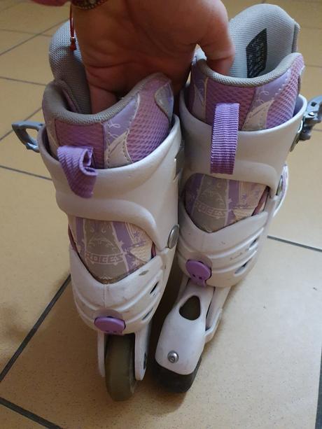 Kolieskové korcule, roces,30