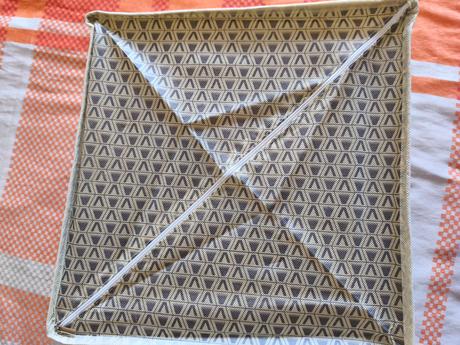 Organizér do zásuvky, 