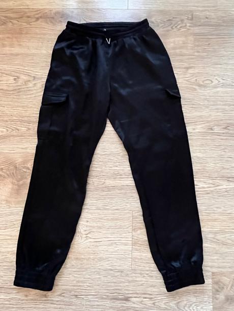 Lesklé nohavice, lindex,158