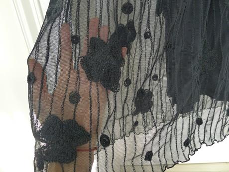 Šaty s krajkou spoločenské, m