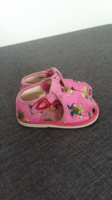 Papučky baťa, baťa,20