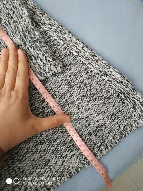 Dlhý svetrík s rázporkami - s/m, m