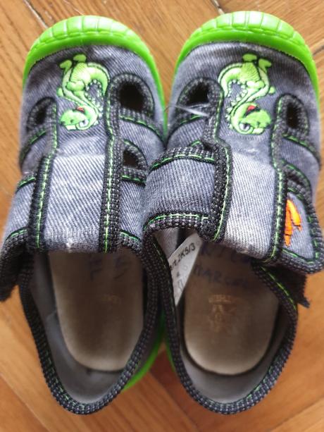 Detske papucky, 25