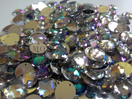 Ozdobné kamienky 12 mm našívacie, 