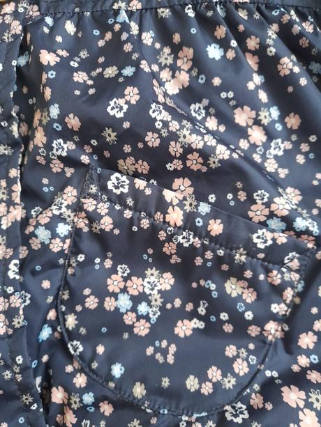 Prechodna bunda- kabatik, c&a,92