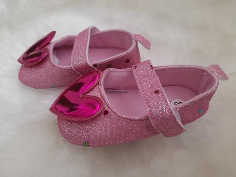 Capačky balerínky, <17