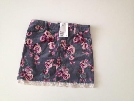 Menčestrová suknička, h&m,140