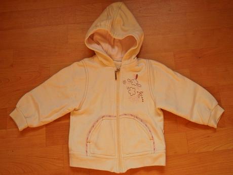 4x mikina + 1 svetrik - k nakupu darujem, 80