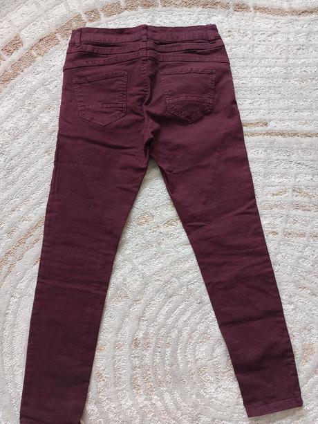 Džegínsy, rifle na gombíky, m