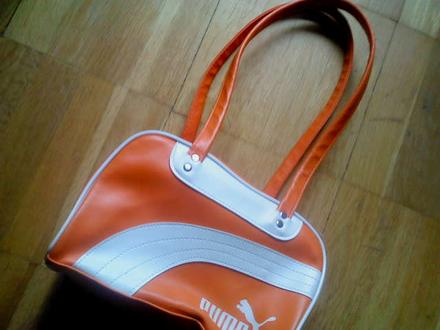 Puma kabelka, puma