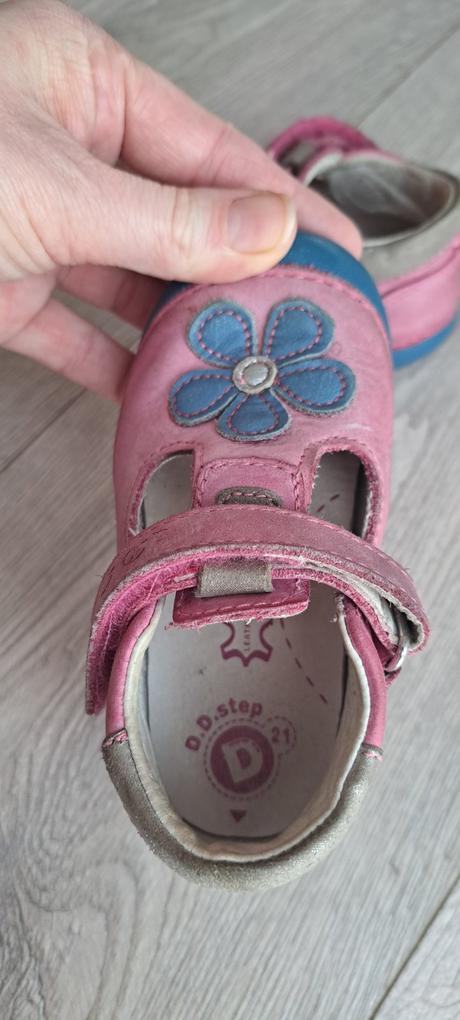 Dievčenské sandálky, d.d.step,21