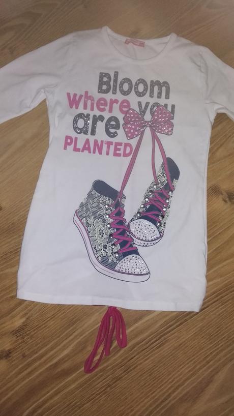 Moderné tričko takmer nenosené 122-128, 122