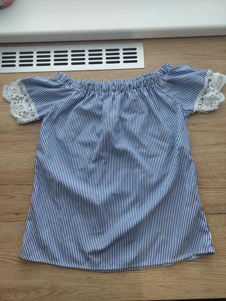 Blúzka s čipkou, xs