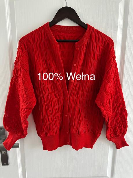 Červený vlnený kardigan, m