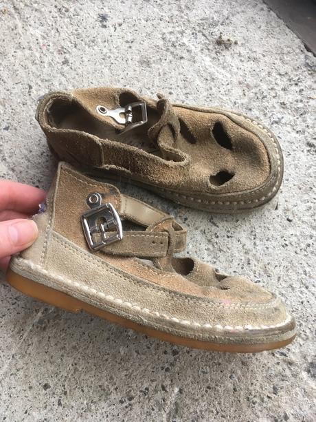 Kožené sandálky č.23, 23