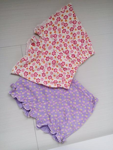 2 sortky na leto, baby,80