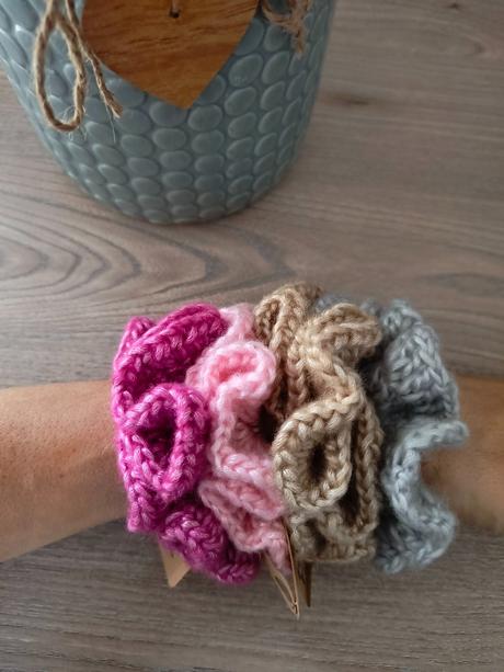 Háčkované gumičky,