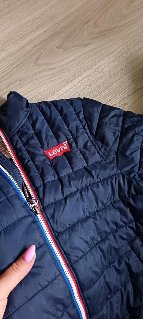 Značková bunda levis, originál, levis,140