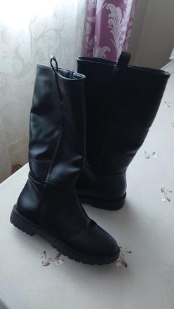 Čierne čižmy reserved, reserved,34