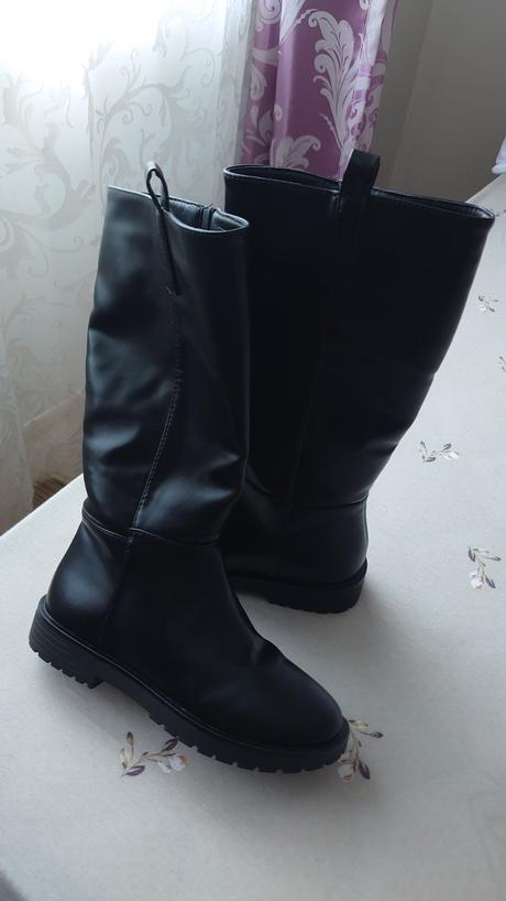 Čierne čižmy reserved, reserved,34