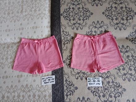 Dievčenské kraťasy zn.lupilu veľ.110-116, 110