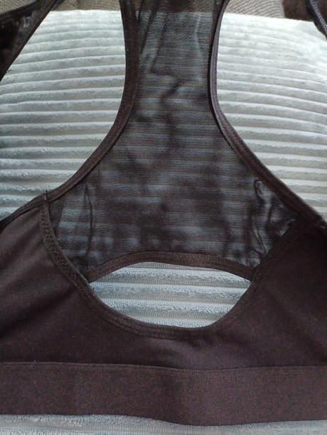 Vystužená športová podprsenka, 80c