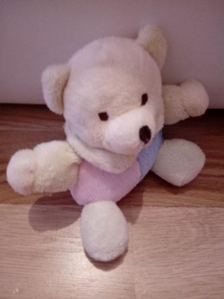 Macík s hrkalkou vo vnútri, 