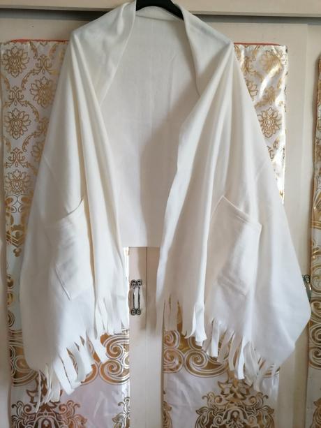 Flísová štóla s vreckami, 