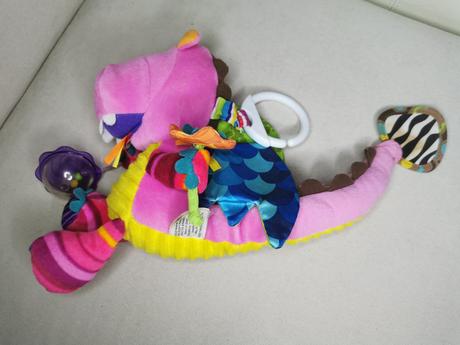 Lamaze závesná hračka drak, 