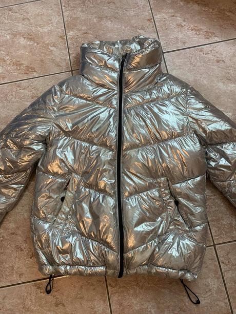 Bunda stradivarius velkost s-m/158-164, stradivarius,158