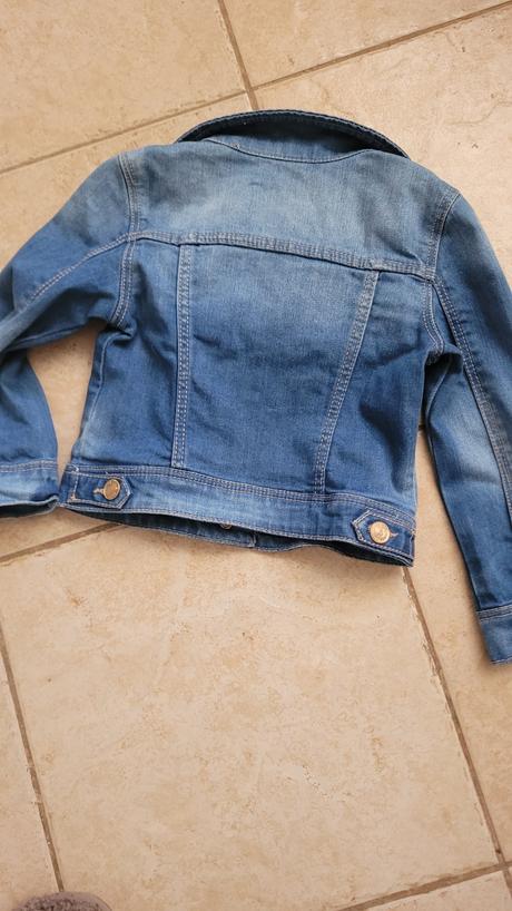 Riflova bunda, zara,104