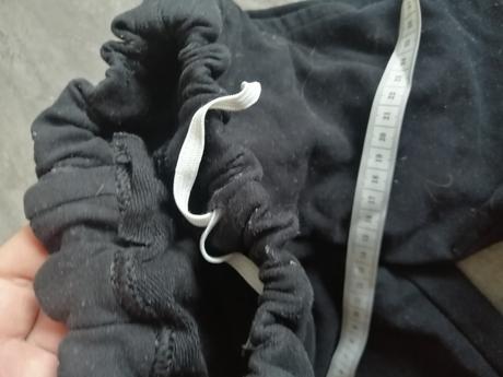 Tepláky čierne s nápletom a vreckami v104, 104