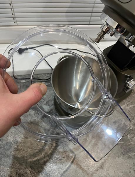 Kuchynský robot eta gratussino bravo ii 0023 90070, eta