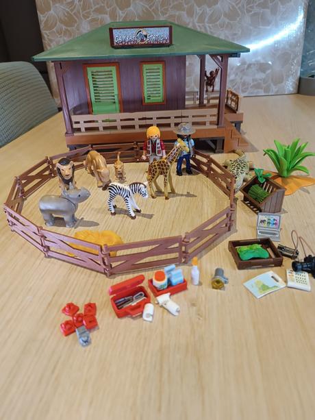 Playmobil wild life 70766 záchranná stanica, 