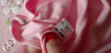 Body so sukničkou, 68