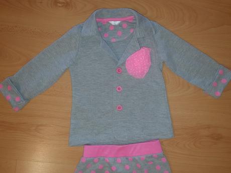 Mikinkový komplet, 92