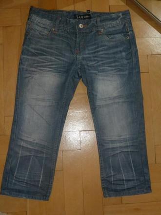 Rifle pod kolená, m