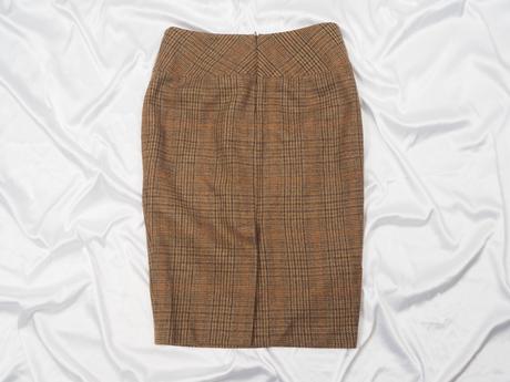 Luxusná vlnená sukňa brigitte von boch, 36