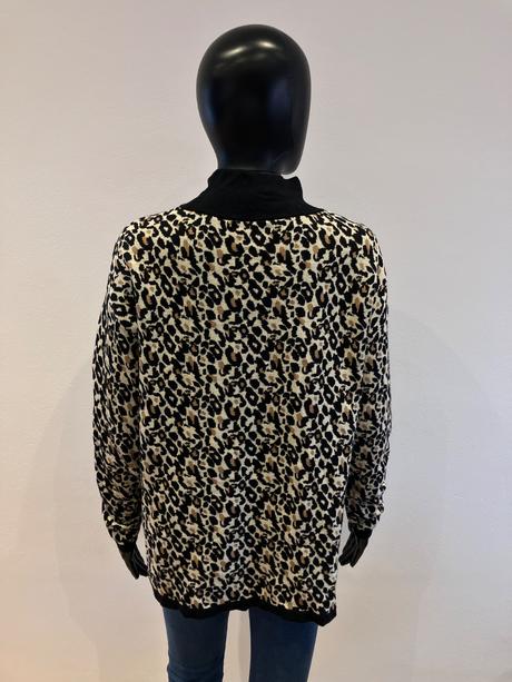 Dámsky rolák s leopardím vzorom (36), s