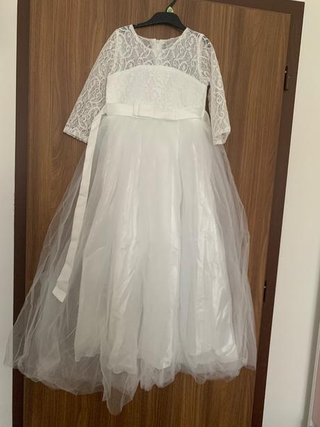 Šaty na 1. sväté prijímanie, 134