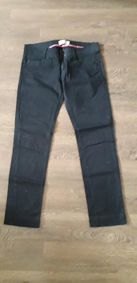 Nohavice v.36, bershka,36