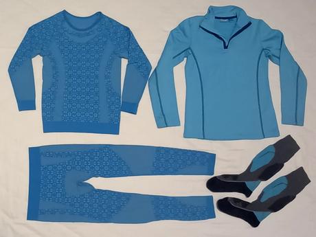 Termobielizeň, miniky a sveter, veľ. 134-140, 140–152