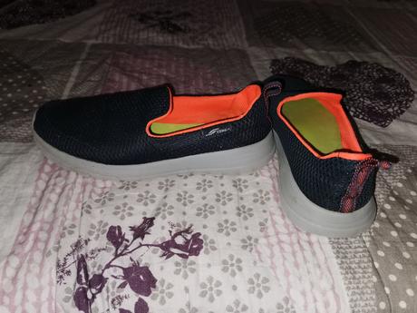 Lahučké topánky, 37