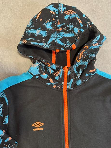 Mikina s kapucňou, umbro,152