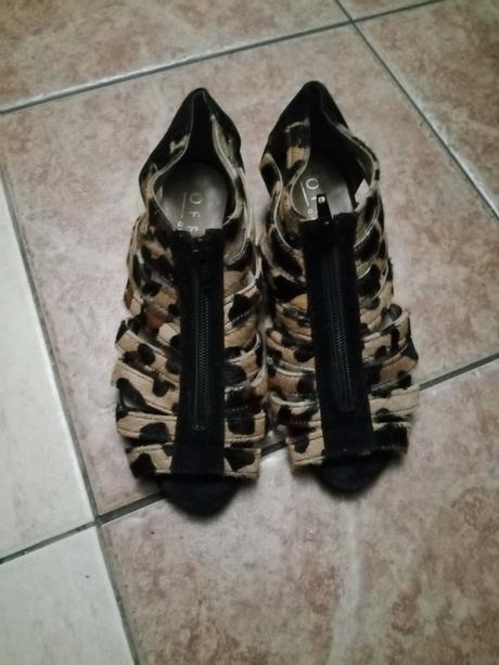 Dámske sandálky, 37