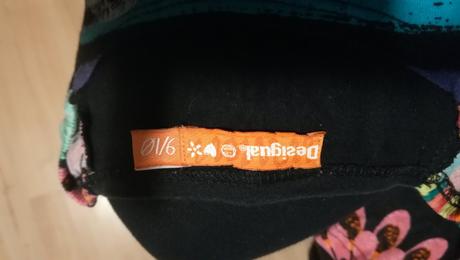 Šatočky, desigual,140