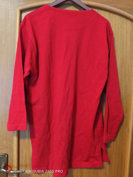 Marine blue jedinečné červené šaty s vyšívanými me, l